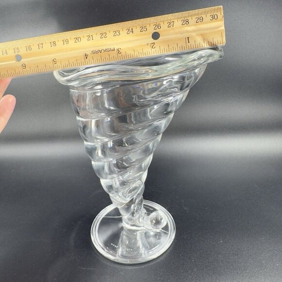 Bormioli Rocco Cornucopia Horn Shape Optic Crystal Clear Ice Cream Gelato Dish - Picture 3 of 12